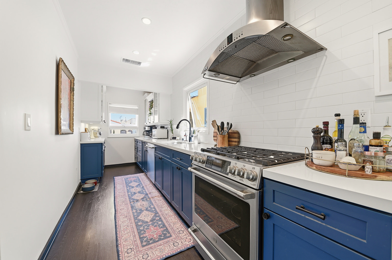 Modern Kitchen
